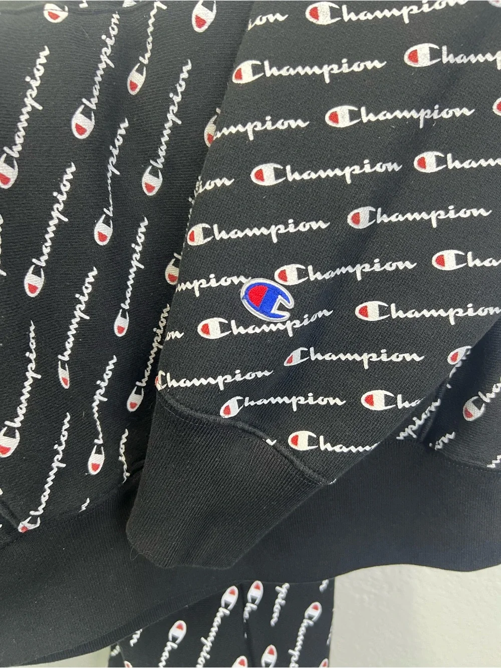 Champion Reverse Weave Men Graphic Logo Pullover Hoodie Size M